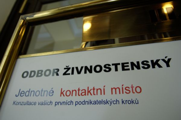 Se zavedením vyšších záloh na zdravotní a sociální pojištění nesouhlasí dokonce 95 procent oslovených živnostníků. 