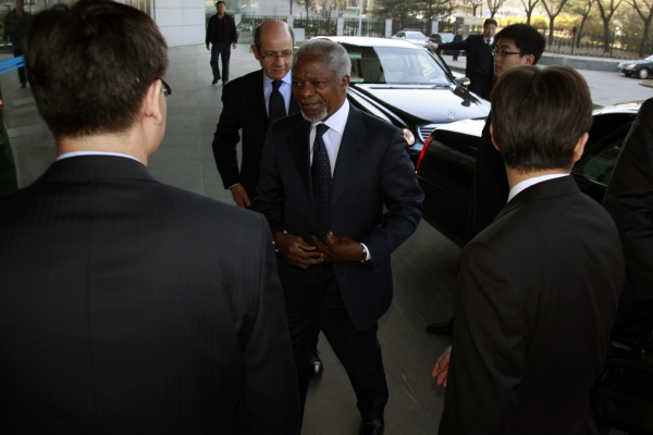 Kofi Annan po jednání v Pekingu.
