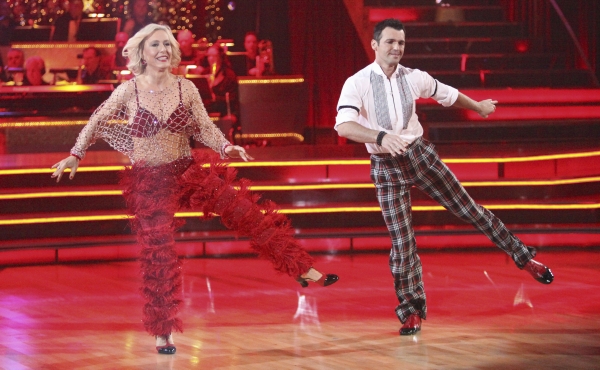 Martina Navrátilová a její taneční partner Toni Dovolani. Martina Navrátilová a její taneční partner Toni Dovolani.