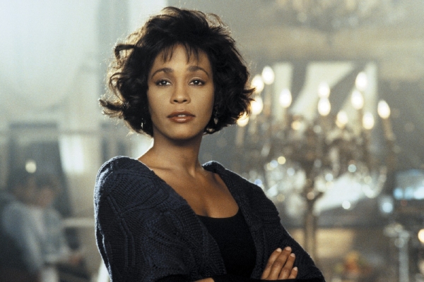Whitney Houstonová ve filmu Osobní strážce. Whitney Houstonová ve filmu Osobní strážce.