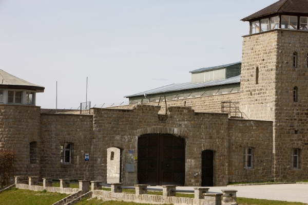 Rakouský koncentrační tábor Mauthausen. Rakouský koncentrační tábor Mauthausen.