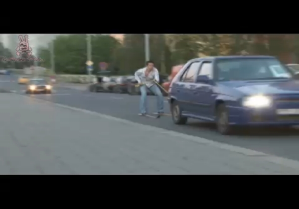 Kvůli reportáži o těchto recesistech musí Prima zaplatit pokutu. Kvůli reportáži o těchto recesistech musí Prima zaplatit pokutu.