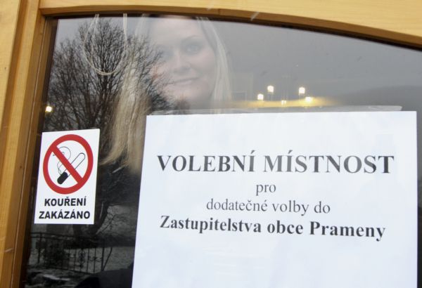 Sedmý pokus o volby v Pramenech bude snad úspěšný.