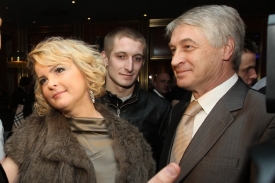 Iveta Bartošová a Josef Rychtář.