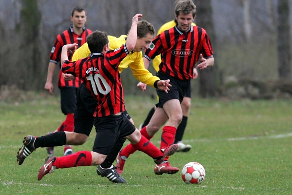 Fotbal (ilustrační foto).