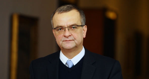 Úsporná opatření jsou nezbytná. Šetření dopadne na všechny, říká Miroslav Kalousek. Úsporná opatření jsou nezbytná. Šetření dopadne na všechny, říká Miroslav Kalousek.