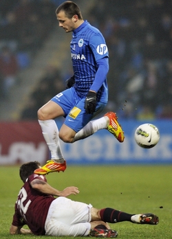 Ve vzájemném duelu Liberec na Spartu nestačil, přesto ji může předstihnout.
