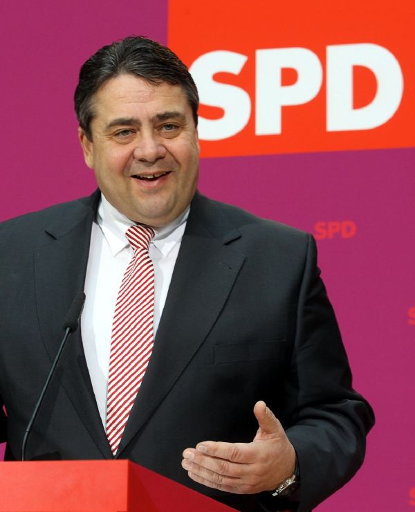 Sigmar Gabriel. Sigmar Gabriel.