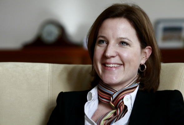 Karolína Peake.