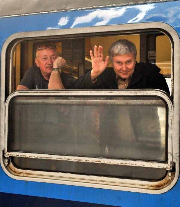 Odboráři míří do Prahy.