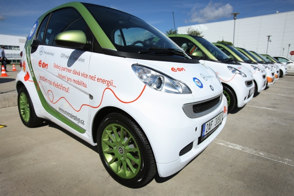 Elektromobil. Elektromobil.