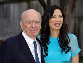 Rupert Murdoch s manželkou Wendi.