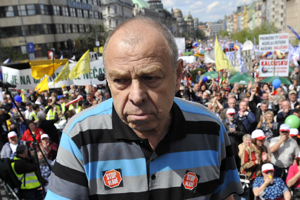 Jaroslav Zavadil na sobotní demonstraci v Praze.