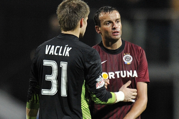 Sparťané Erich Brabec (vpravo) a Tomáš Vaclík.