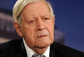 Helmut Schmidt.