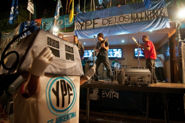 YPF už nepatří španělskému Repsolu.