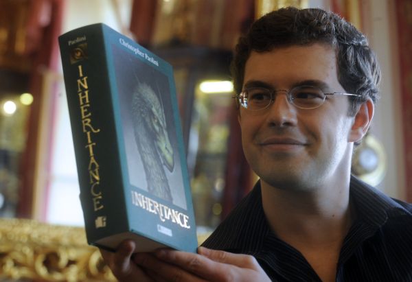 Spisovatel Christopher Paolini.