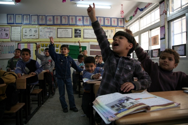 Jedna ze škol pro palestinské uprchlíky, kde pracovníci OSN vyučují.