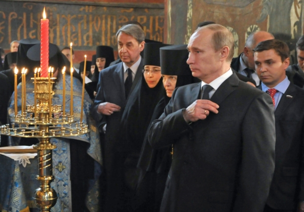 Vladimir Putin složil prezidentskou přísahu.