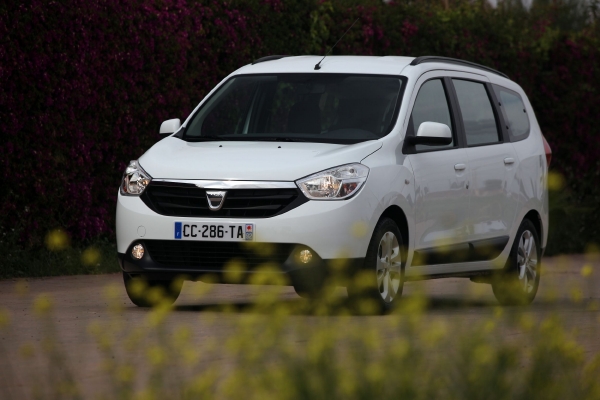 Velkoprostorový vůz Dacia Lodgy se chystá vyrazit na český trh.