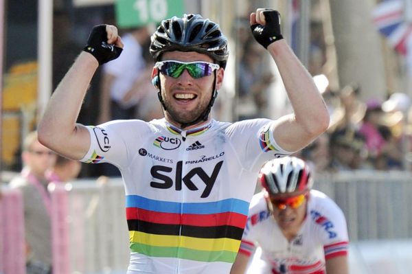 Pátou etapu Giro d'Italia vyhrál v hromadném spurtu mistr světa Brit Mark Cavendish a připsal si druhé vítězství v letošním ročníku. 
