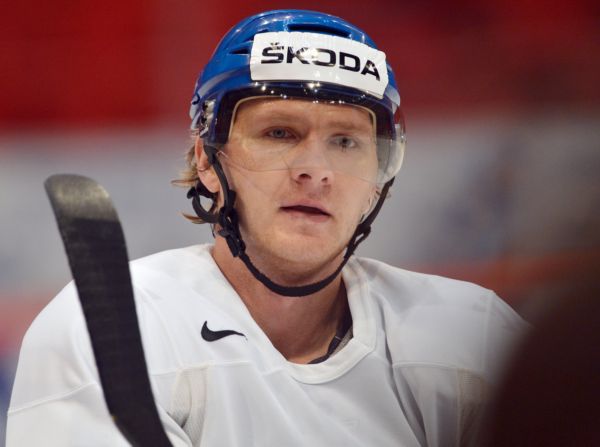 Martin Erat. Martin Erat.
