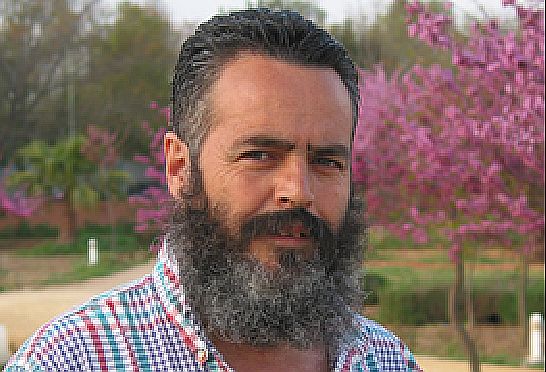 Starosta a otec komunistického experimentu Gordillo. Starosta a otec komunistického experimentu Gordillo.
