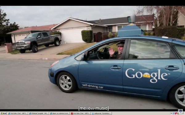 Experimentální vůz společnosti Google se umí řídit sám.