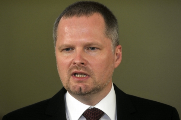 Ministr školství Petr Fiala. Ministr školství Petr Fiala.