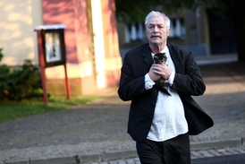 Juraj Kukura ve filmu Cizinec a krásná paní. 