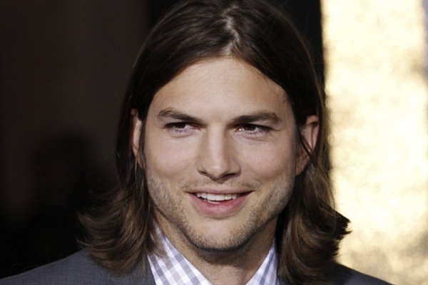 Herec Ashton Kutcher.