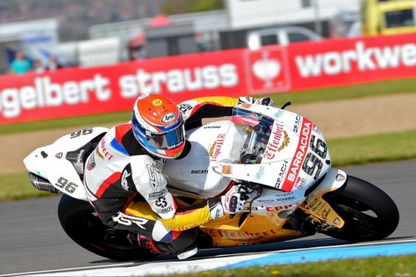 Jakub Smrž v Donington Parku.