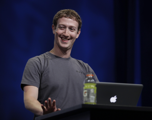 Zakladatel a generální ředitel Facebooku Mark Zuckerberg.