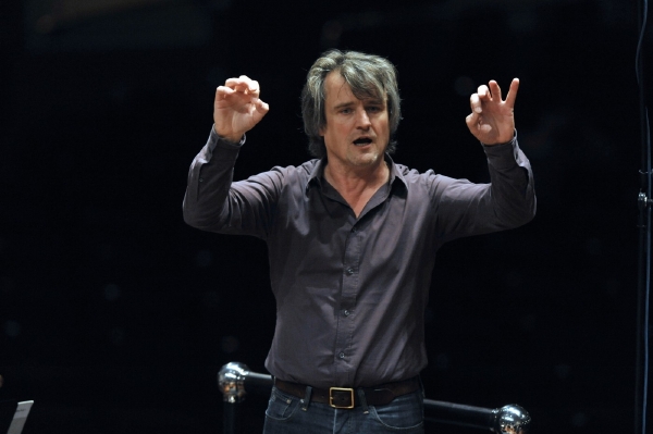 Dirigent Ingo Metzmacher.