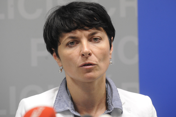 Lenka Bradáčová.