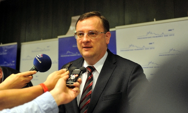 Premiér Petr Nečas.