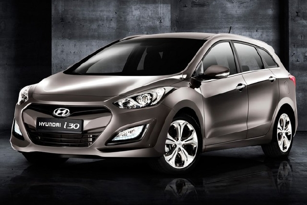 Nastupující generace kombíku Hyundai i30.