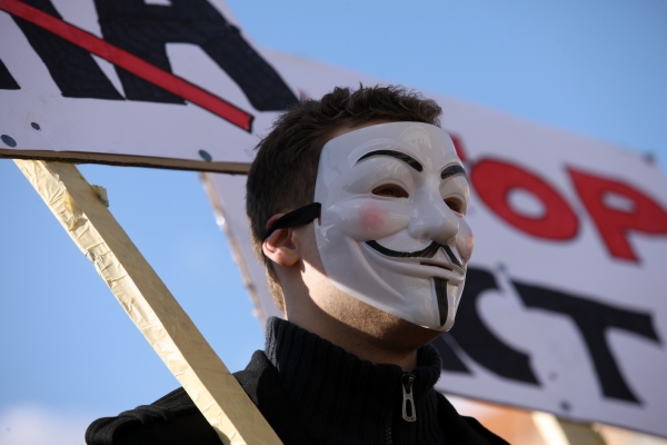 Hackeři z hnutí Anonymous napadli stránky amerického ministerstva (ilustrační foto). Hackeři z hnutí Anonymous napadli stránky amerického ministerstva (ilustrační foto).