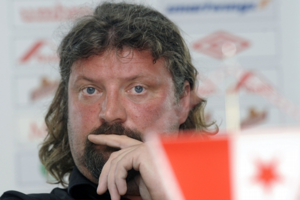 Aleš Řebíček na úterní tiskové konferenci v Edenu.