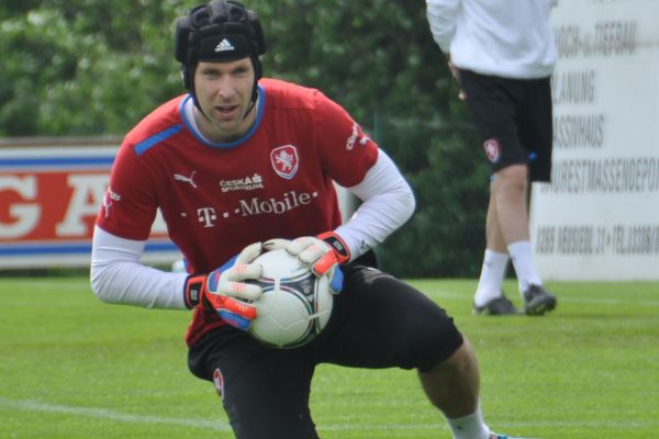 Petr Čech na tréninku. Petr Čech na tréninku.