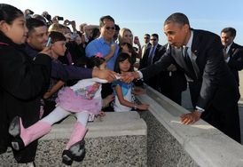 Obama na předvolební kampani v Mountain View v Kalifornii.