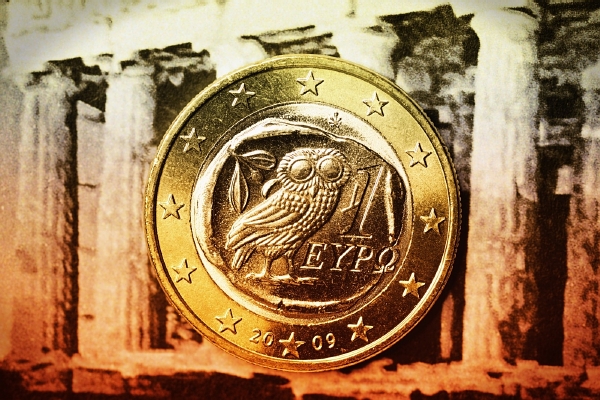 Euro zřejmě kvůli problémům v Řecku čekají špatné časy.