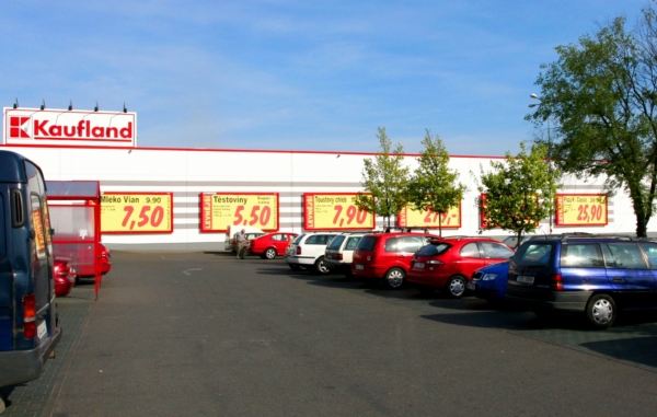 Kaufland stahuje z prodeje falšované kakao.