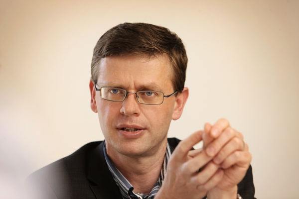 Vladimíř Jeřábek, člen představenstva Komerční banky. Vladimíř Jeřábek, člen představenstva Komerční banky.