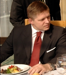 Fico hladovět nebude.