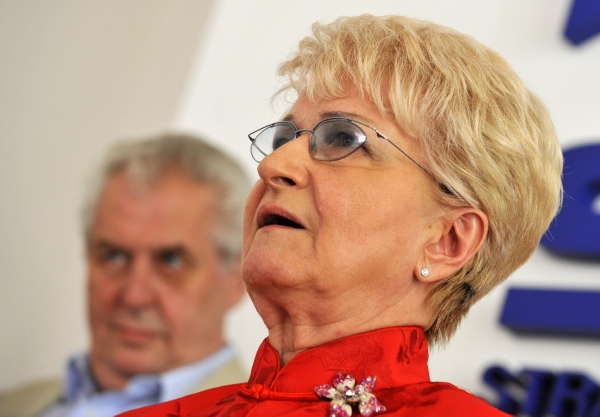 Milada Emmerová. Milada Emmerová.