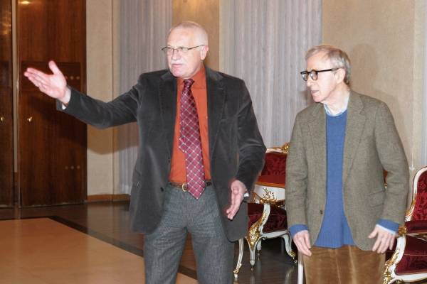 Woody Allen s Václavem Klausem. Woody Allen s Václavem Klausem.