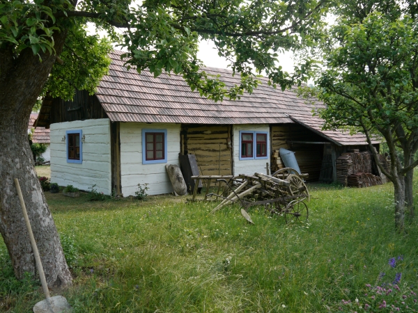 V této usedlosti budou soutěžící žít celé léto