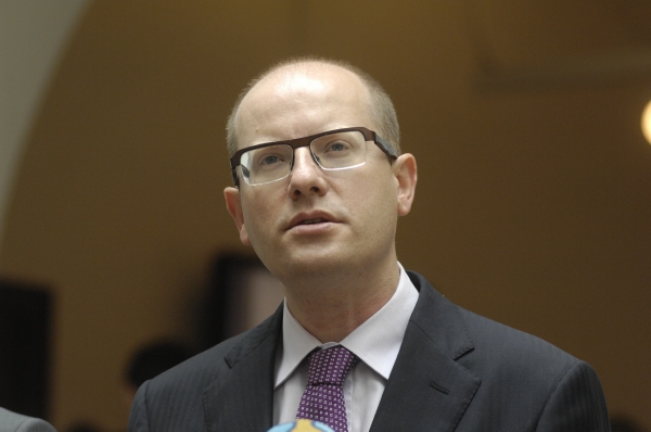 Bohuslav Sobotka (ČSSD) nechce o restitucích hlasovat anonymně.. Bohuslav Sobotka (ČSSD) nechce o restitucích hlasovat anonymně..