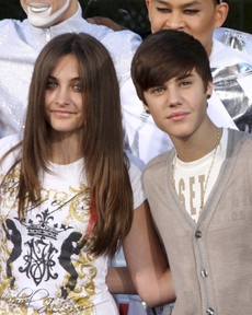 Paris Jacksonová a Justin Bieber.